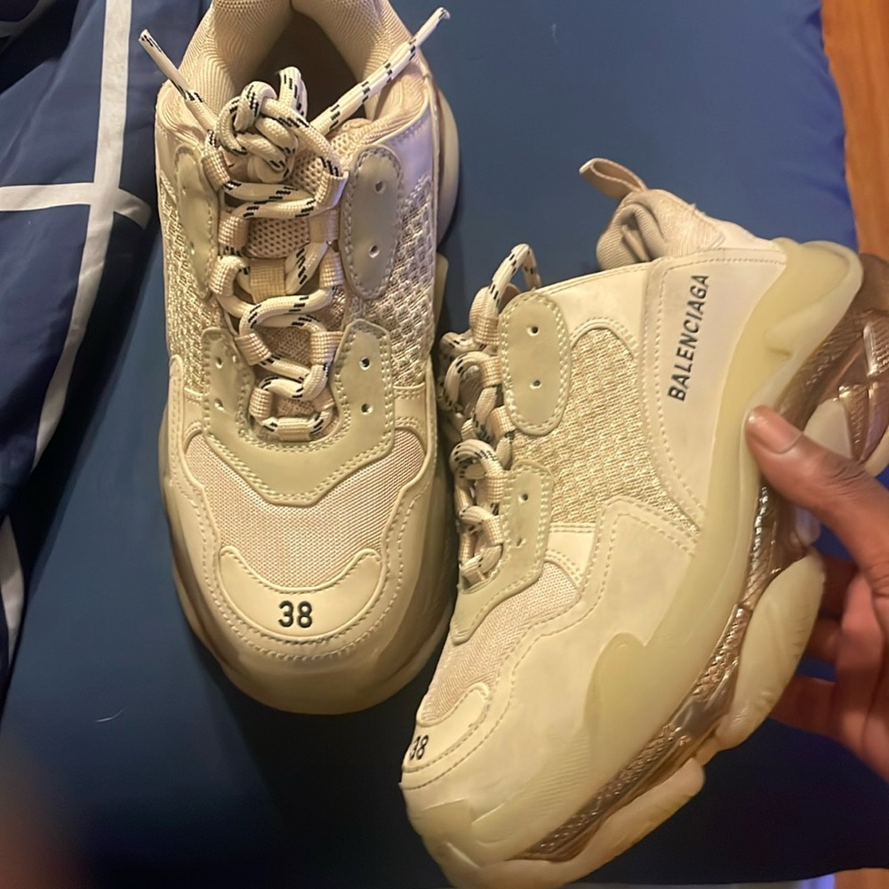 Brown Balenciagas size 5